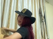 Colombian tiktoker Rubs her big ass on stuffed and practice lapdance