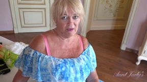Lovely Randy Raz and Gilf - solo female dirt - Aunt Judy's