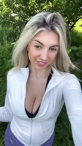 pollypinkstone video