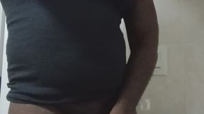 Pee & cum explosion in one hot scene