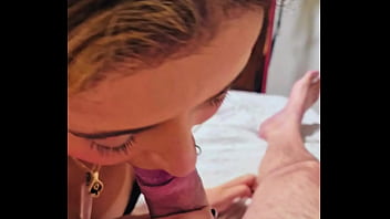 MAMANDO O F&Atilde_ E ELE GOZANDO MUITO NA MINHA BUNDA