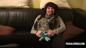 Samantha Bentley's yummy feet are licked before pussy smashed