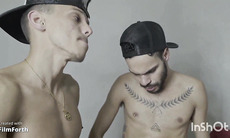 dois amigos dotados me fuderam gostoso