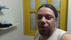 nao consegui transar com a minha boneca inflavel porque eu estourei ela sem querer