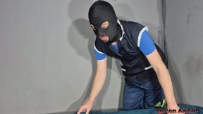 Farting while getting a massage - full movie