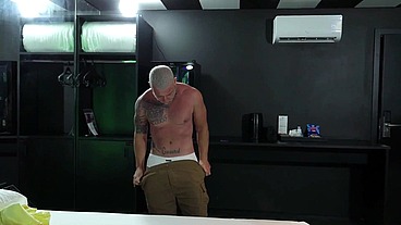 MEU MESTRE MANDOU E FIQUEI BEM OBEDIENTE PRA GANHAR PICA E LEITE - PARTE I