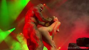 live show - liz rainbow and rob diesel fuck hard on stage
