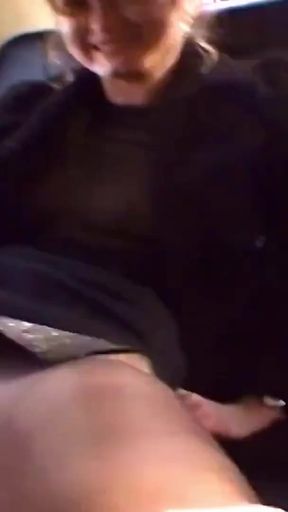 Captivating moment from "Lucky guys plays with twins in the car"