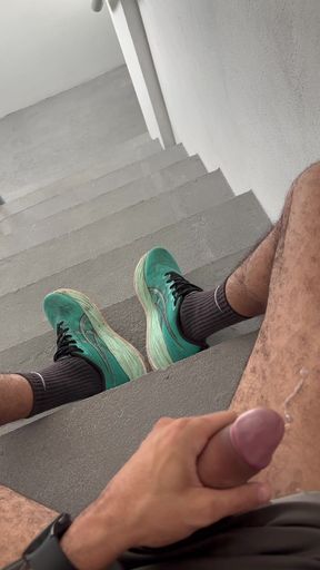 I masturbated on the fire escape and came on my leg