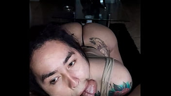 SE ESCAPO DEL TRABAJO A DARME VERGA Y LECHE