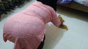 Arab Stepmom Gets Stuck Under Bed When Stepson Fucks Her Big Ass