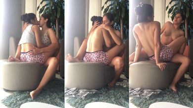 Latin lesbian teens fingering dripping pussy make solo orgasm