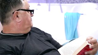 barely legal Vixens Love Older Men - Hot Blonde Babe Kylie Kirrus Fucks An OLD MAN