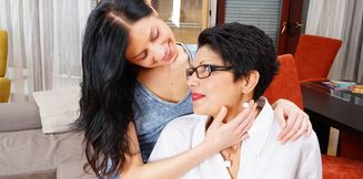 Female Teacher seduces hot Lesbian Student and they go down on each other