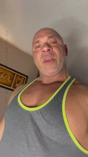 Bodybuilder Daddy Wank Jerk off Solo