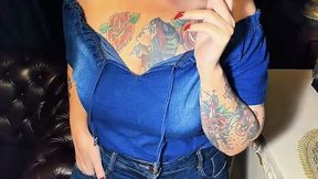 Crush - Stepmother smoking in jeans, high heels and a ponytail - Dunhill Menthol 100