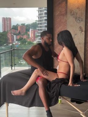 She didn't know that a massage with a happy ending could be given to a girl