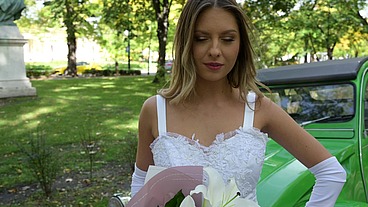 Bride To Be Rebecca Volpetti Enjoys Anal Fucking From Hung Photographer's Assistant
