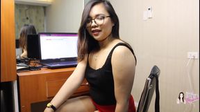 My Boss Fuck Me so Hard and Cum on My Face