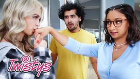 TWISTYS - Hailey Rose Strap-Fucks Lilly Bell Intensely