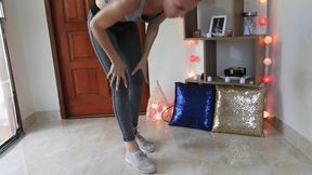 Xtremely Sweaty Dildo Riding