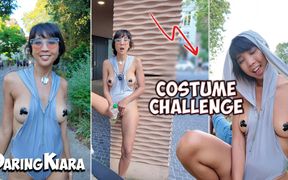 Exhibitionist Japanese Girl Flashes and Masturbates in Public