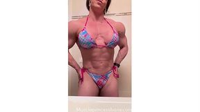 After I�m done with your ass, should I make you clean the toy with your tongue?