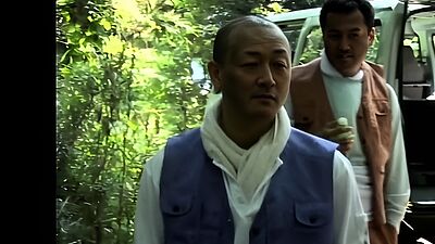 Please take me! Japanese Milf!