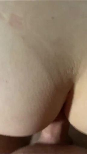 He Didn't Really Do That?! He Fucks Me Brazenly in His Marriage Bed!