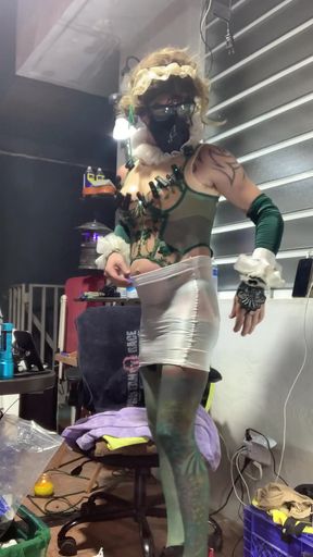 Natural Shemale Cintia Masturbates with an Anal Dt956