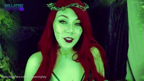 Poison Ivy Smoking Hot Executrixxx