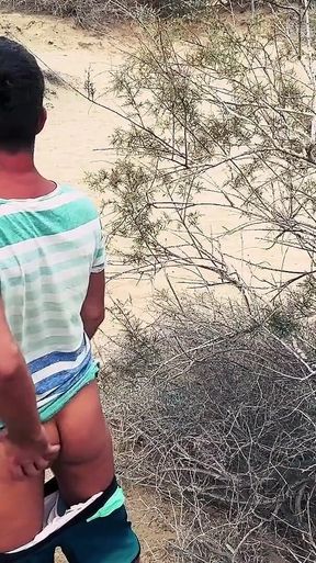 Tim Blesh Quick Outdoor Cumshot in the Nature