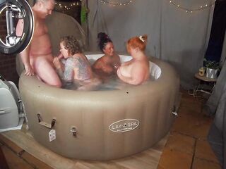 Hawt tub Joy with three MIlfs and a DILF