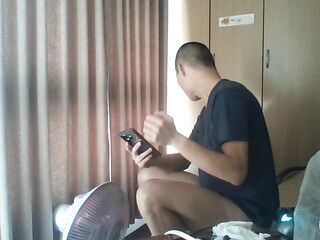 Moments from the quiet side of everyday life