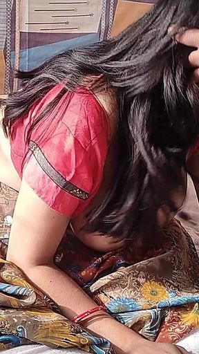 Lady Seduce Tenant Boy for Sex, Desi Bhabhi XXX