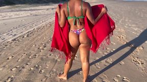 levei minha esposa na praia de nudismo