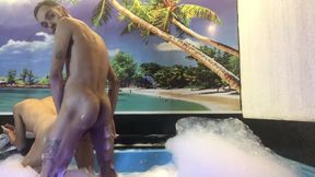 guilherme silva dotado e grosso ne fudeu gostoso na piscina do motel e depois ainda comi muito ele