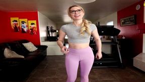 sydney paige pissing her pants first time