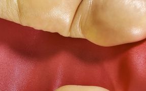 Screen-dominating Soles JOI
