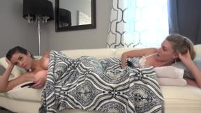 Sleepy Feet Worship