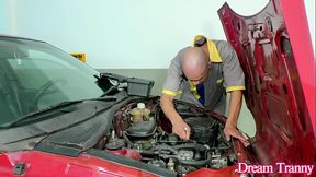 Tgirl Luana Alves Pays a Car Mechanic with Her Ass