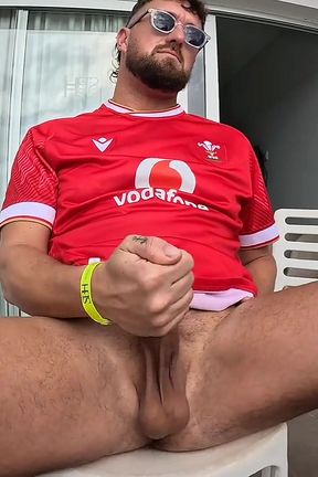 Wanking My Big Cock on the Balcony