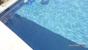 Hottie Judy and Melanie's busty mature redhead clip