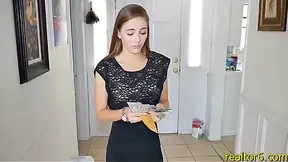 Realtor Offered Money For A Fuck During The House Viewing