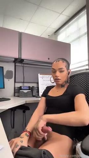Ebony teen office mast and 2 cumshots