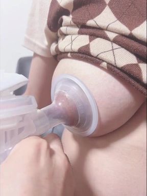 【個人撮影】 母乳妻との搾乳セックス