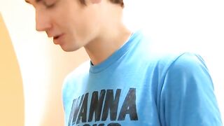 DESPERATE TASTY TWINK RIDES BIG DICK FOR NEXT JOB INTERVIEW