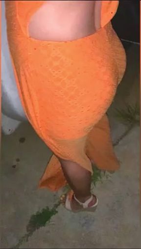 Me desnudo en la calle con un seguidor de X