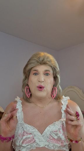 Sexed up Sissy Bitch!