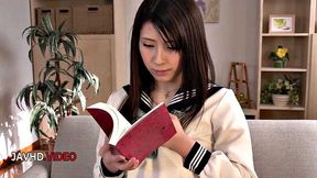 Steamy Japanese Student Mitsuki Akai's Naughty Blowjob Adventure